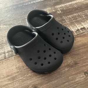 Kids Black Clogs